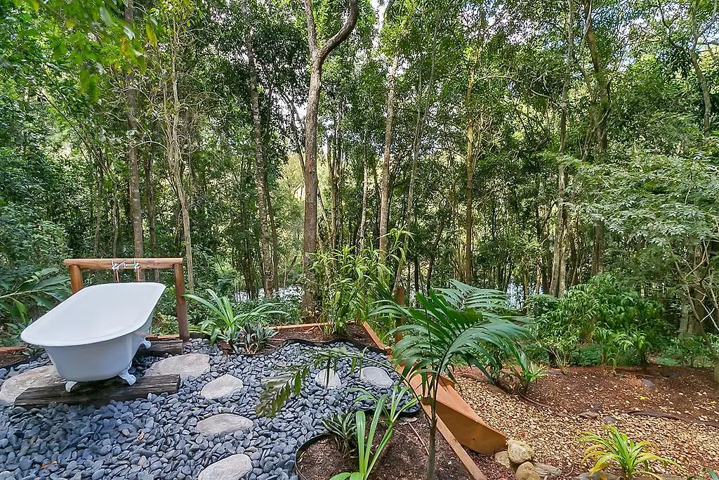 Wanggulay Too Treetops Luxury Cairns City Speewah
