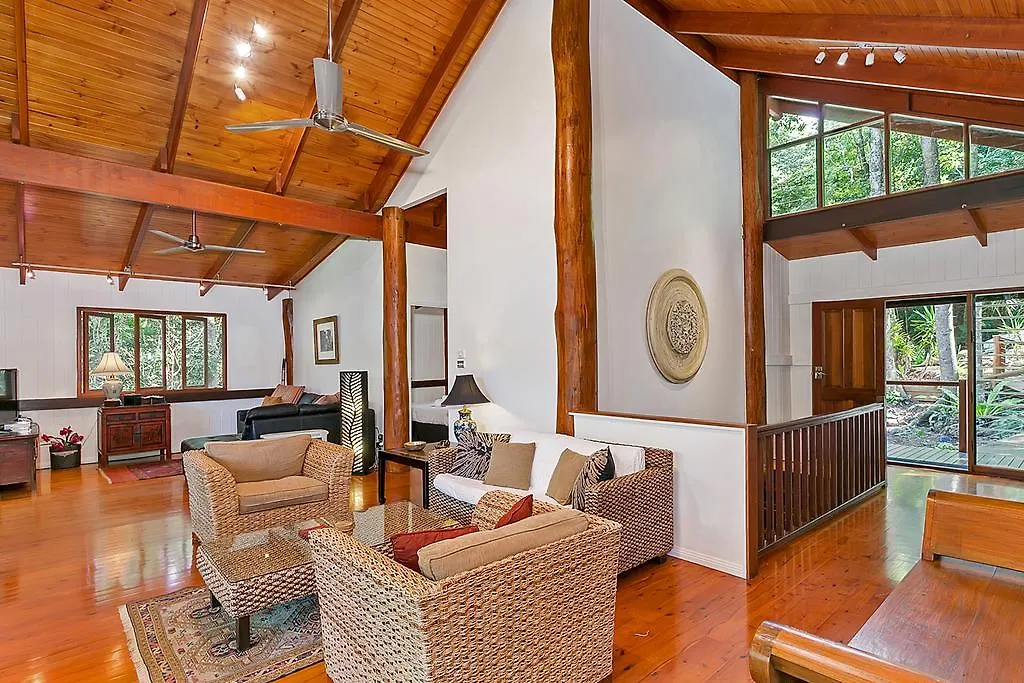 Wanggulay Too Treetops Luxury Cairns City Speewah Villa