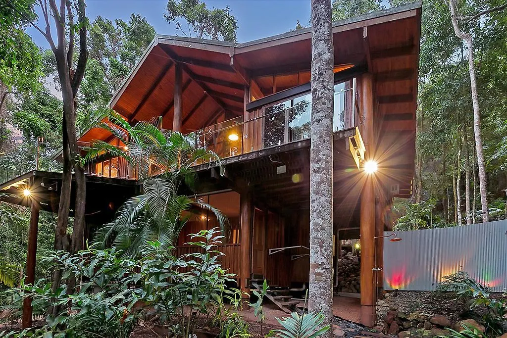 Wanggulay Too Treetops Luxury Cairns City Speewah