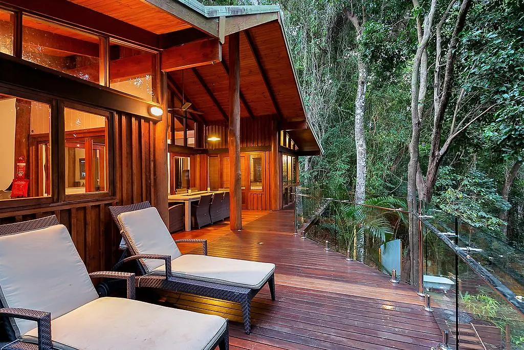 Wanggulay Too Treetops Luxury Cairns City Speewah